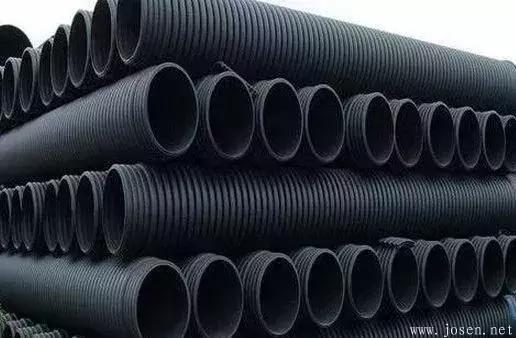 14、高密度聚乙烯（HDPE）排水管.jpg
