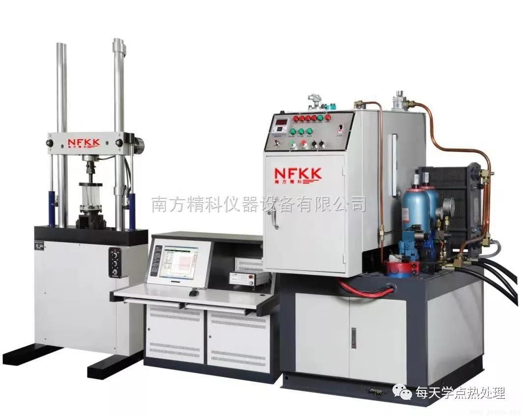電液伺服疲勞試驗(yàn)機(jī)圖片.jpg